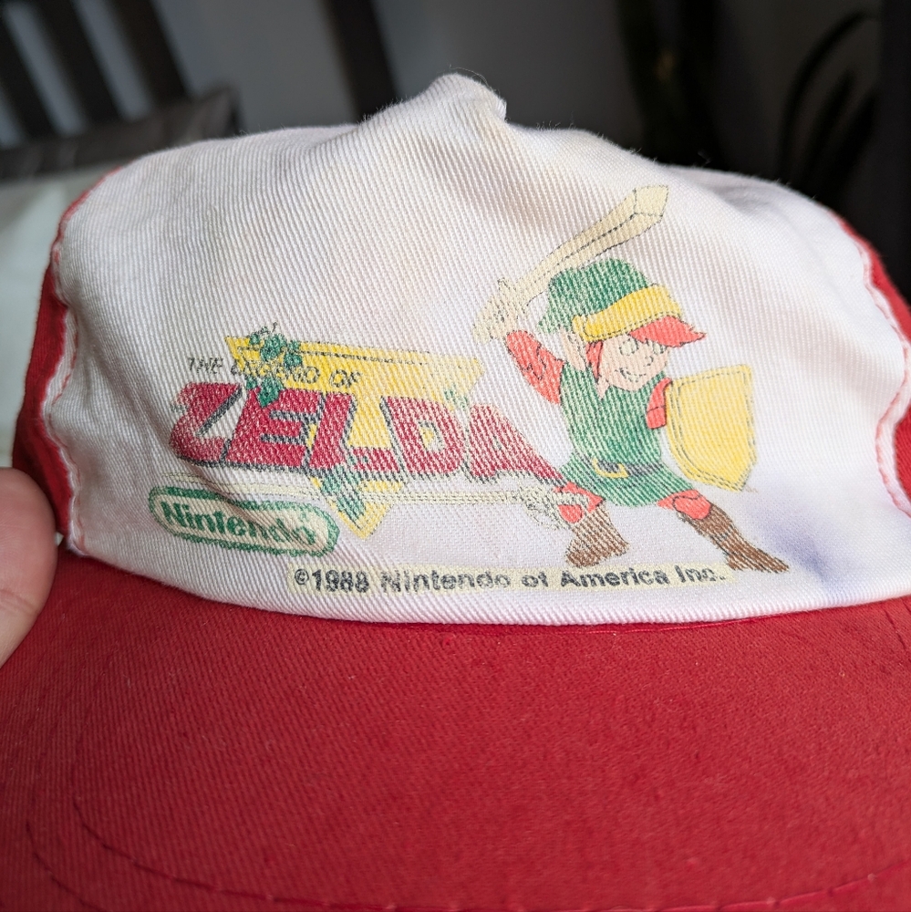 Vintage Legend of Zelda 1988 kids hat fair condition